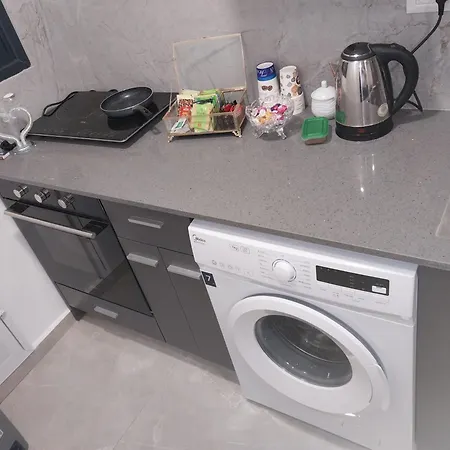 Ferienwohnung שירת דבורה בבני ברק Giv'at Shemu'el Exterior foto