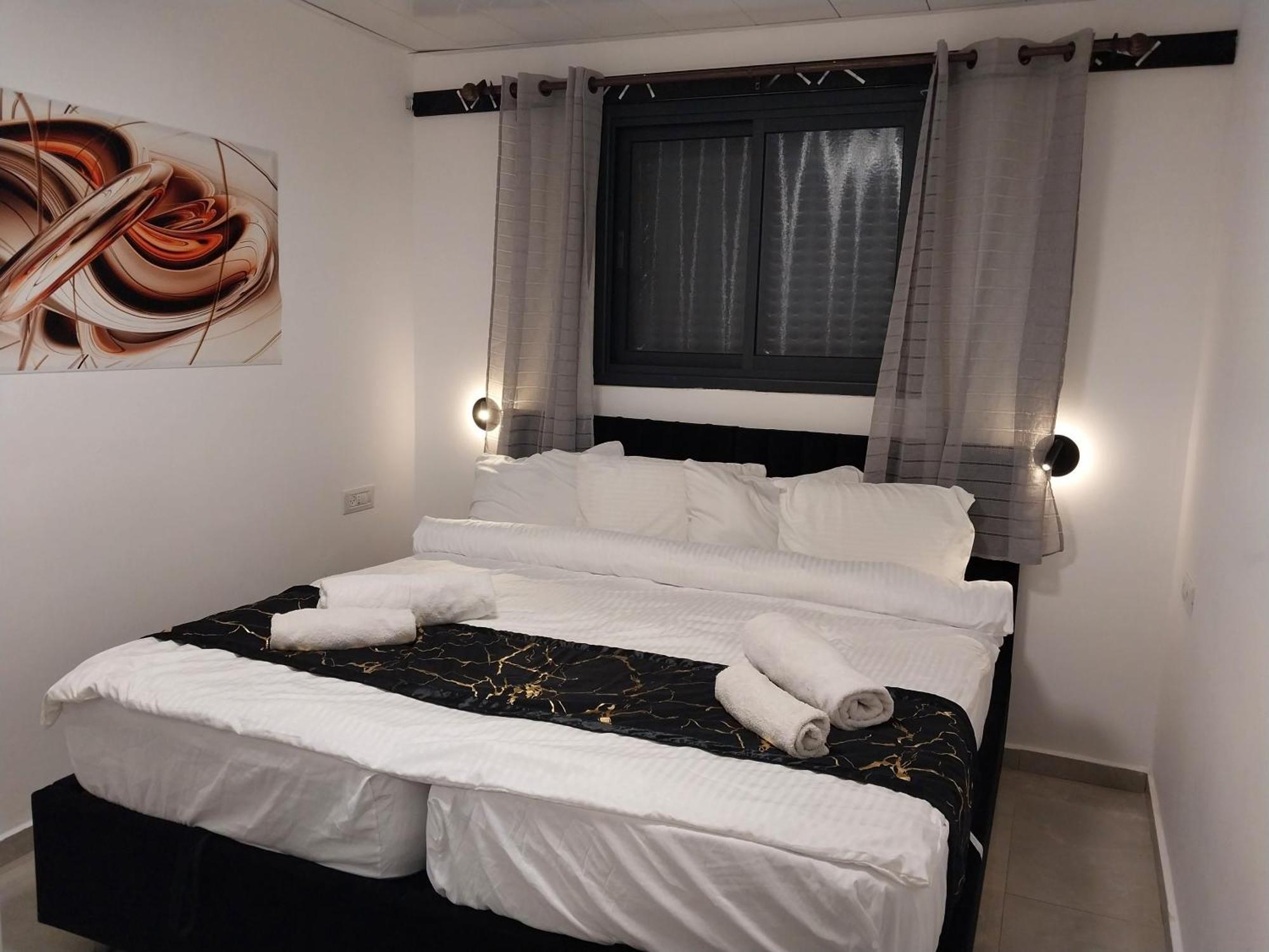 שירת דבורה בבני ברק Apartment Giv'at Shemu'el